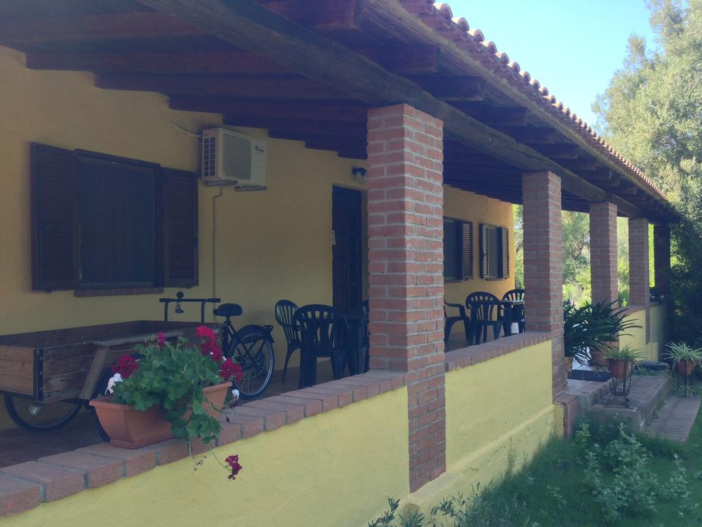 Agriturismo Il Paradiso イグレージアス エクステリア 写真